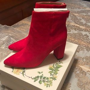 Chelsea and Violet red booty with zip in the back